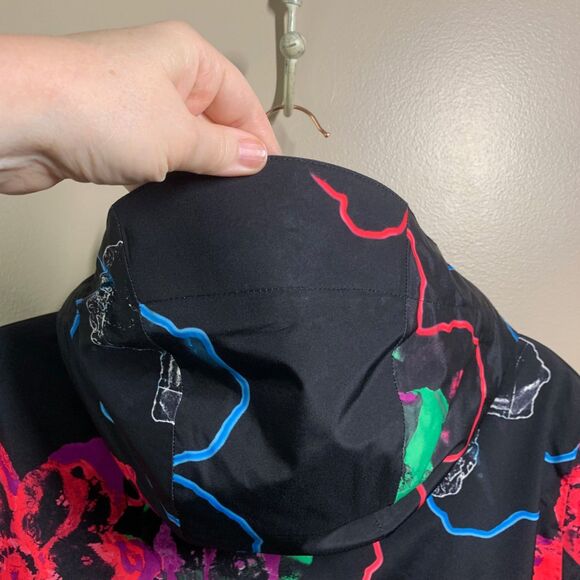 Volkl Nanga Jr. Sensortex Abstract Floral Girl's Ski Winter Coat Size 12 - Picture 10 of 11